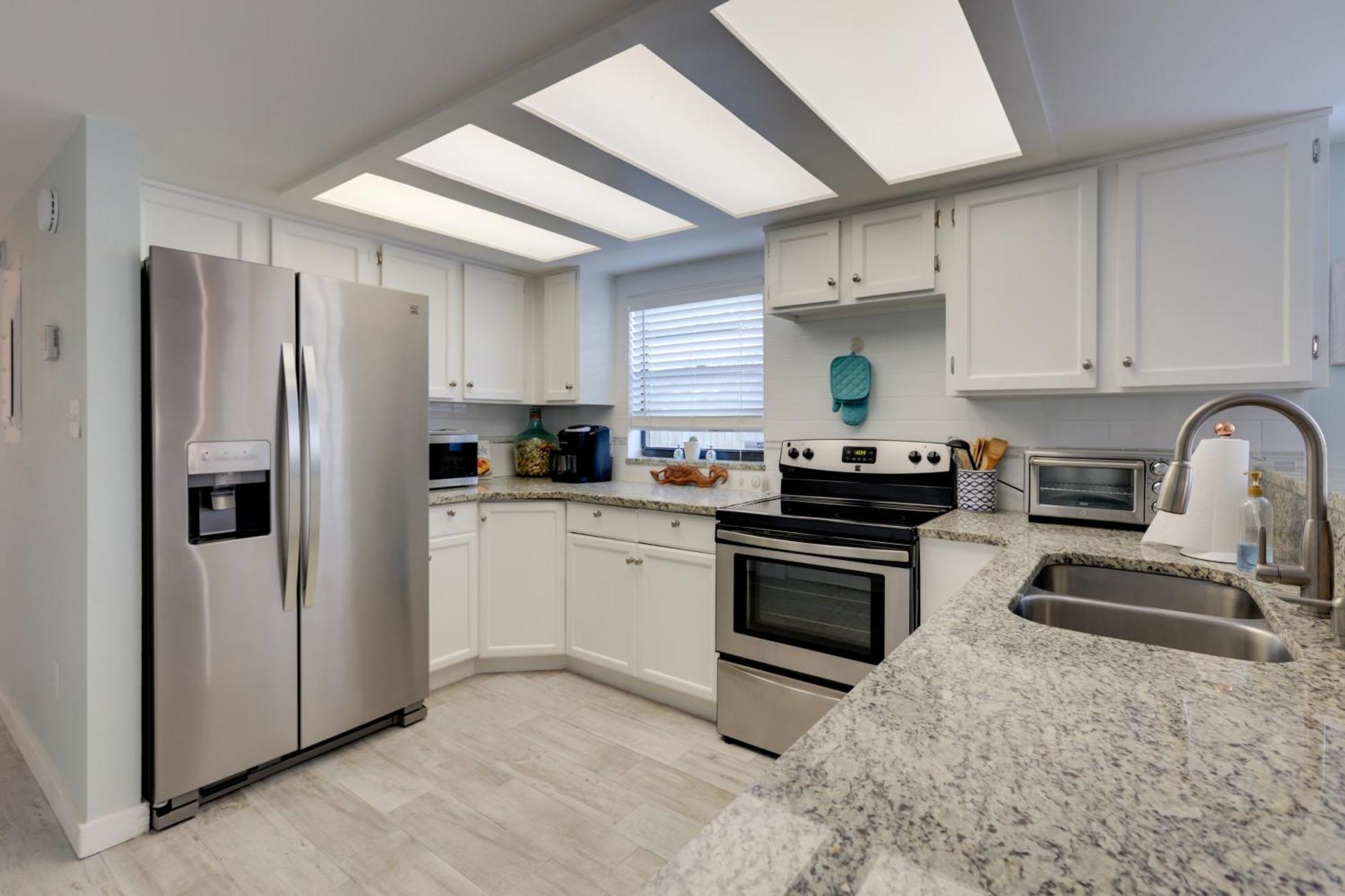 Cape Canaveral Escape With Grill Walk To Beach! Bagian luar foto