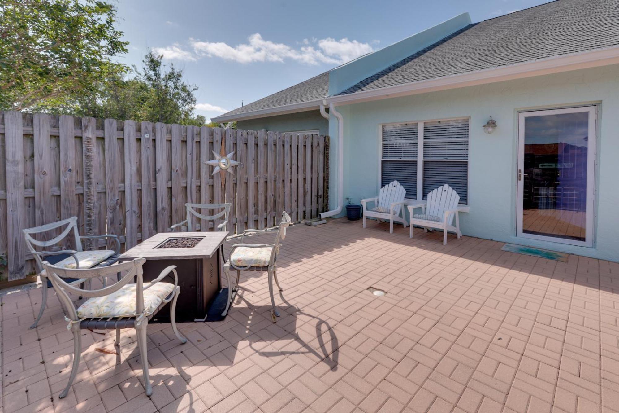 Cape Canaveral Escape With Grill Walk To Beach! Bagian luar foto